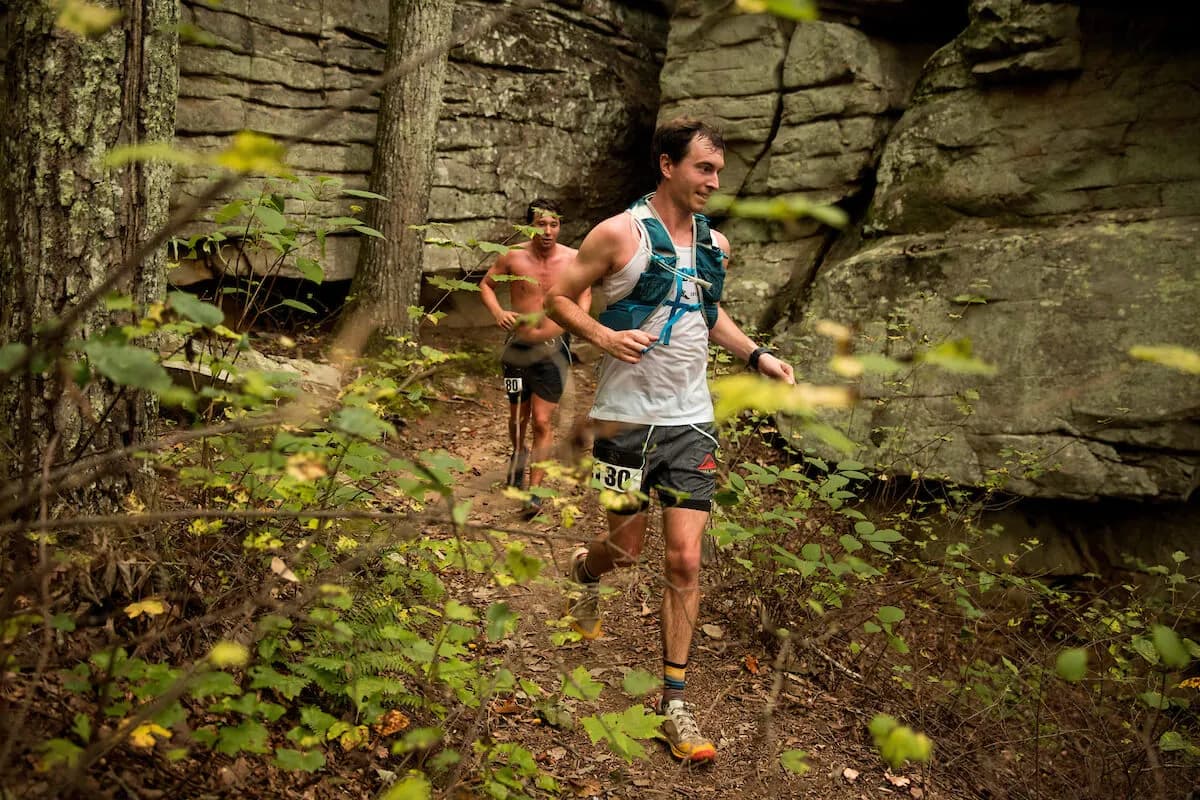 Two runners on the Cumberland Trail