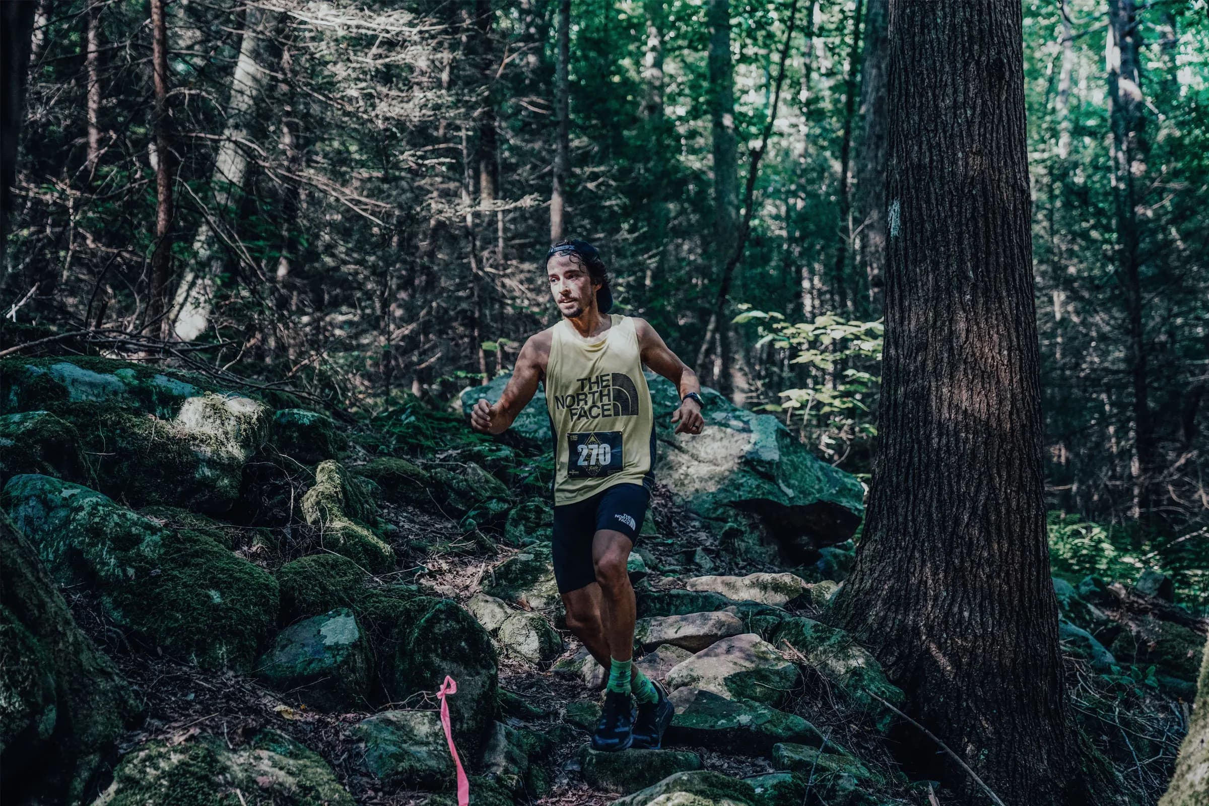 A trail runner on the River Gorge course (photo by Seth)